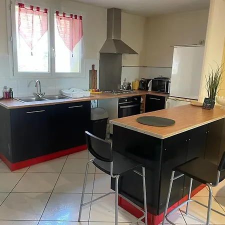 Idealement Situe Hypercentre De * Dieppe